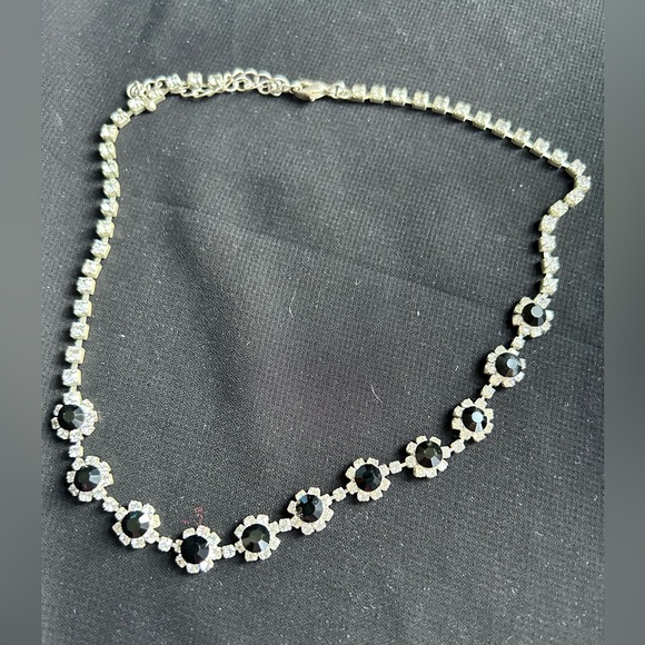 VTG Gorgeous Sparkly clear and black Rhinestone necklace. Unbranded - Picture 4 of 5